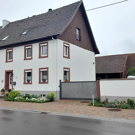 Lägenhet Fam. Hoehn