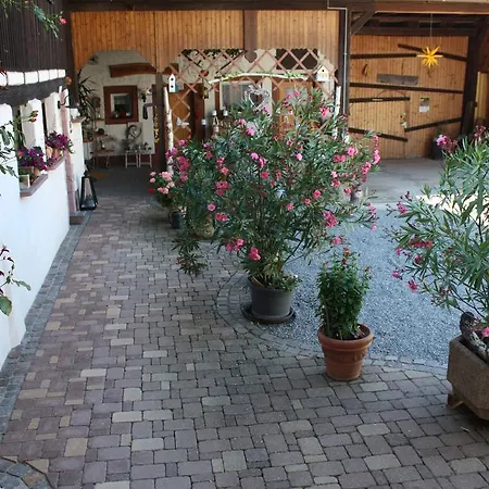 Lägenhet Fam. Hoehn